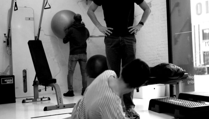 7IV05758-scaled-blackwhite