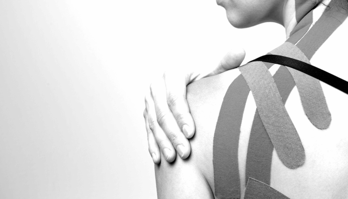 Kinesiotape-blackwhite